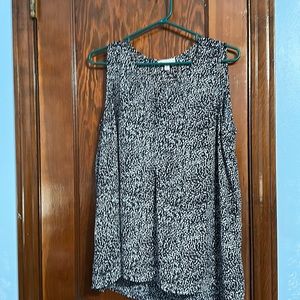 Blue and white blouse with button detail